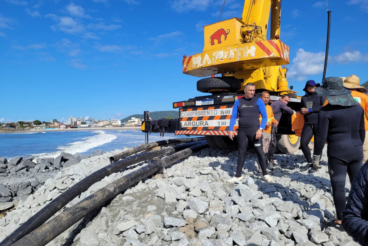 Com estruturas finalizadas, obras da Orla de Matinhos chegam a 86