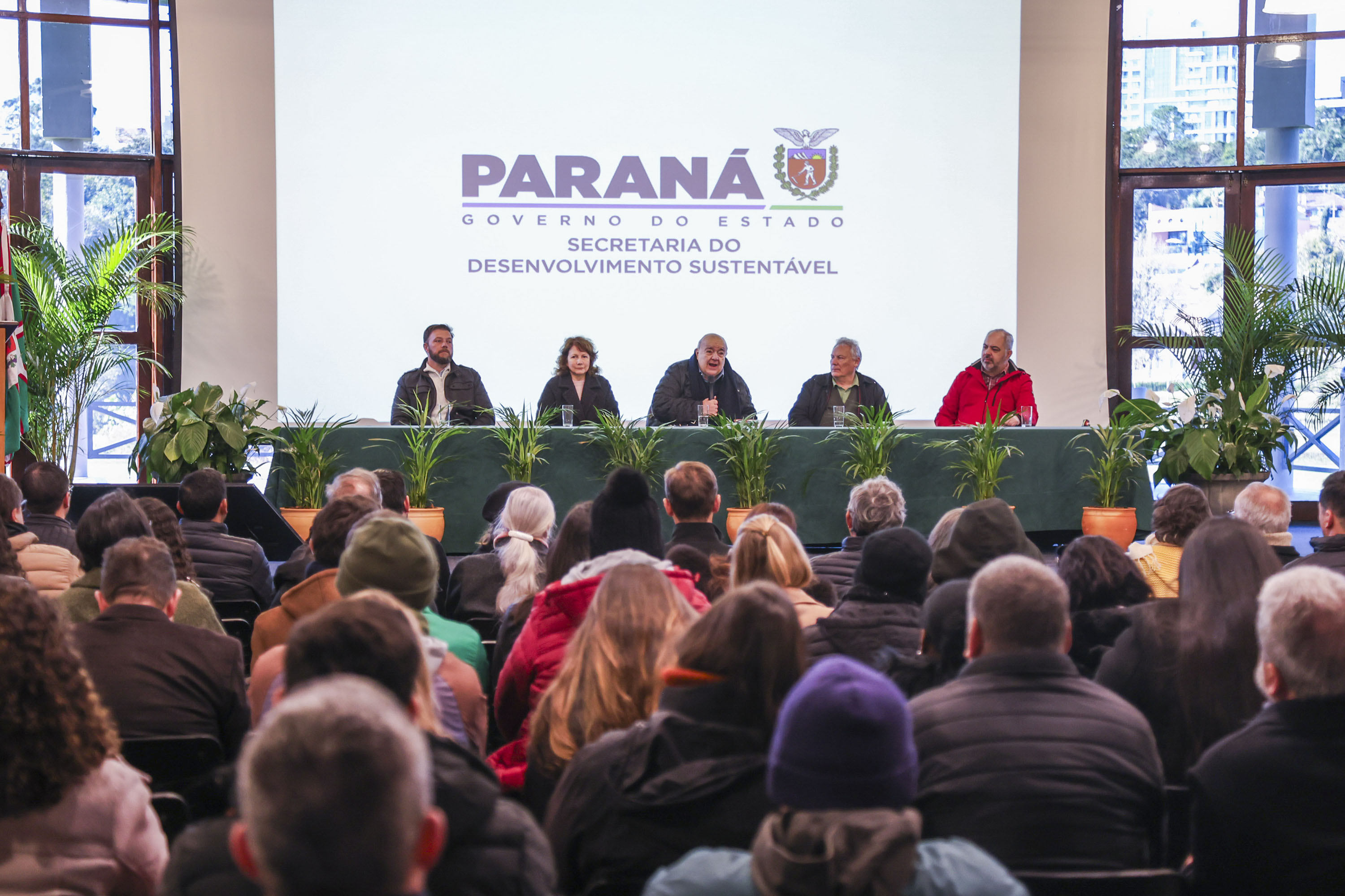 Foto de evento de arborização urbana