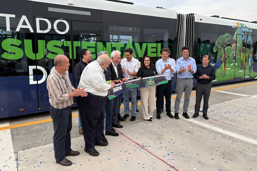 Foto de cerimônia de inauguração