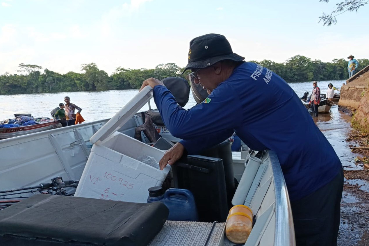 Foto de operação de fiscalização do IAT