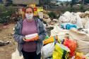 Governo entrega 10 mil luvas descartáveis a recicladores