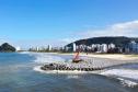 Trator na construção da praia