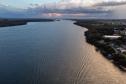 Rio Paraná ao entardecer.