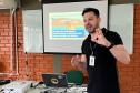 INSTRUTOR EM AULA TEÓRICA
