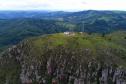 Foto aérea de montanha