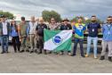 VOLUNTARIOS POSANDO PARA FOTO