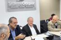 PRESENTES EM REUNIÃO