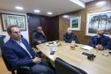 Foto de IAT e Sedest em reunião emergencial