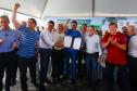 Foto do governador e autoridades em evento de anúncio