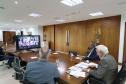 Foto de vice-governador, secretário do desenvolvimento sustentável e diretores da Sedest em reunião