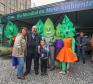 Foto de visita do secretário a feira em Curitiba