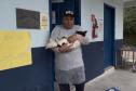 Passagem extra do CastraPet Paraná pela Ilha do Mel beneficia 102 animais