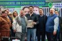 Regularização: governador entrega títulos de propriedade para 224 imóveis no Litoral