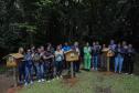 Foto de cerimônia de instalação de meliponários