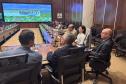 Foto de reunião com autoridades