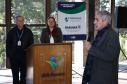 Foto de autoridades em evento