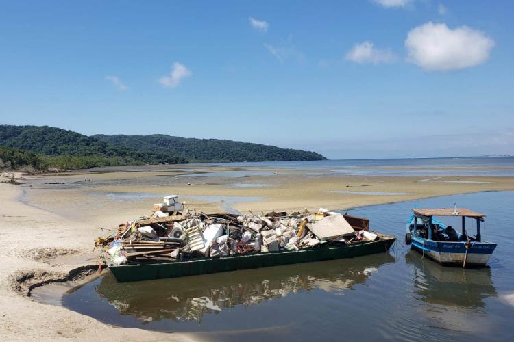 Recolhimento de lixo Litoral