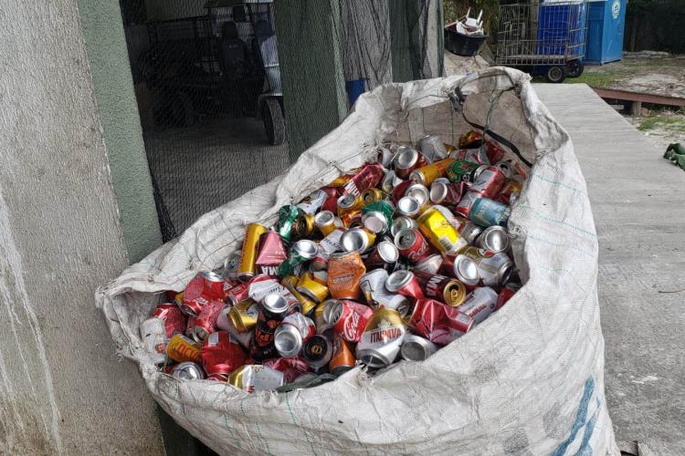 Recolhimento de lixo Litoral