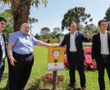 O governador do Paraná, Carlos Massa Ratinho Junior, inaugura o jardim de colmeias de abelhas nativas e a horta orgânica no Palácio Iguaçu.