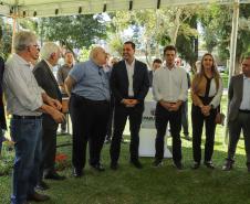 O governador do Paraná, Carlos Massa Ratinho Junior, inaugura o jardim de colmeias de abelhas nativas e a horta orgânica no Palácio Iguaçu.