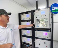 O membro da equipe de Gerenciamento da Qualidade do Ar do IAT, João Carlos de Oliveira, explicou que as 11 estações de monitoramento existentes no Paraná emitem dados em tempo real, de minuto a minuto.