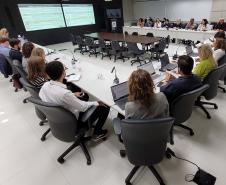 Técnicos do Instituto Água e Terra e do Banco Mundial se reuniram nesta quarta-feira (10) no Palácio das Araucárias para avançar no programa i9 Ambiental.