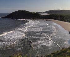 De acordo com levantamento da Diretoria de Patrimônio Natural do Instituto Água e Terra (IAT), 209.812 mil turistas passaram pelos complexos ambientais do Paraná nos primeiros quatro meses de 2023