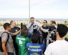 Obras de micro e macrodrenagem no municipio de Matinhos, que vão acabar com as enchentes e alagamentos nas ruas.. secretário do IAT Everton Luiz da Costa Souza deu coletiva para a imprensa no local das obras na praia de Caioba.