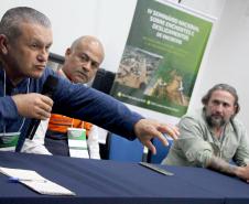 Obras de micro e macrodrenagem no municipio de Matinhos, que vão acabar com as enchentes e alagamentos nas ruas.. secretário do IAT Everton Luiz da Costa Souza deu coletiva para a imprensa no local das obras na praia de Caioba.