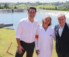 Foto do governador e equipe no sistema de reuso