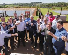 Foto do governador e equipe no sistema de reuso
