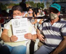 Beneficiários com o título de regularização em mãos