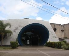 Fachada frontal do aquário de Paranaguá