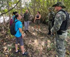 TECNICOS DO IAT JUNTO DE AGENTES Batalhão de Polícia Ambiental - Força Verde (BPAmb-FV)