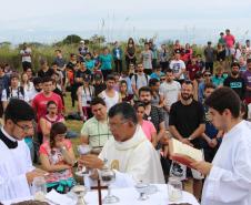 FIEIS NA CELEBRAÇÃO DA MISSA DA PAZ