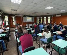 ALUNOS EM AULA TEÓRICA