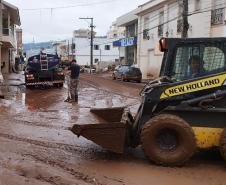 TRATOR EM AÇÃO