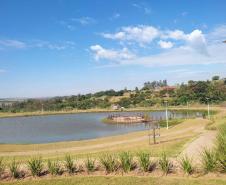 PARQUE COM VISÃO A NÍVEL DO SOLO