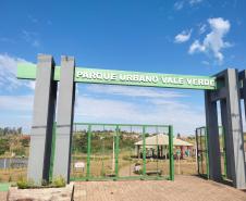PARQUE COM VISÃO A NÍVEL DO SOLO