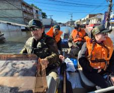 servidores voluntários em ação