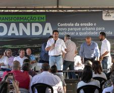 GOVERNADOR DISCURSSANDO