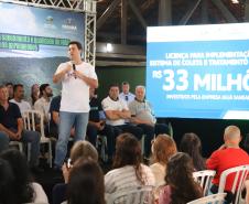 GOVERNADOR DISCURSSANDO