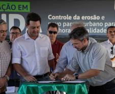 ASSINATURA DE DOCUMENTO
