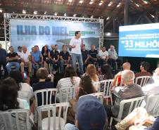 GOVERNADOR DISCURSSANDO