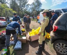 Foto de voluntários durante exercício de capacitação de brigadistas