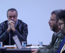 GESTORES EM REUNIÃO