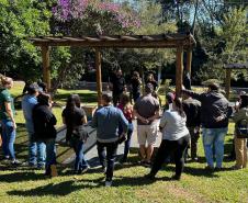 Foto de curso de manejo serpentes no Parque Lago Azul