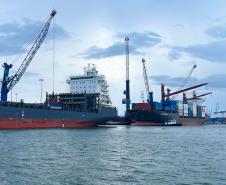 NAVIOS APORTADOS