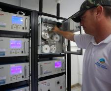 TECNICO FRENTE A UM CPU