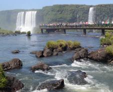 Foto de paisagem das cataratas do Iguaçu